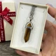 Кулон с натуральным камнем Тигровый глаз коричневый в форме кристалла шестигранника на брелоке для ключей сталь в сувенирной коробочке (11538) - изображение 2