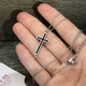 Ланцюжок з хрестиком ювелірна сталь та циркони колір срібло та чорний упакований у коробочку (16005) - зображення 3