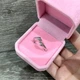 Каблучка ювелірний сплав із покриттям сріблом "Симфонія обіймів" Xuping Jewelry розмір регулюється від 15 до 19 мм упакована в оксамитову коробочку (15977.ло) - зображення 2