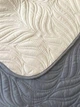 Покрывало Decorator двустороннее - Листья бежевый/серый 150x215 - изображение 6