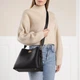 Сумка жіноча шкіряна Coach Polished Pebble Leather Willow Shoulder Bag чорна - зображення 5