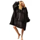 Плед толстовка Huggle Hoodie black с капюшоном рукавами onesize - изображение 3