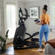 Велотренажер Schwinn 590E Elliptical - зображення 9