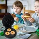 Форма для випікання пончиків електрична A-plus D17, з антипригарним шаром - зображення 2