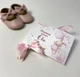 Конверт для першого локона з іменем дитини Зайчик з кулькою HeyBaby - изображение 1