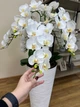Напольная композиция из белых искусственных латексных орхидей Premium на 9 веточек в белом пластиковом кашпо, А041 - изображение 3