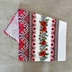 Рушник вафельний з принтом вишивки та червоними квітами GM Textile 35х61см 180г/м2 (Різнокольоровий) - зображення 1