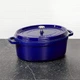 Кастрюля чугунная овальная Staub 37 cм 8 л королевский синий 11093776-B - изображение 5
