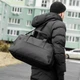 Дорожня сумка Onyx чорна з еко шкіри для тренувань та фітнесу спортивна на 27 літрів - зображення 4