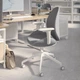 Офісний стілець з підлокітником IKEA HATTEFJÄLL ХАТТЕФЙЕЛЛЬ, ГУННАРЕД класичний сірий, білий, 605.389.60 - изображение 6