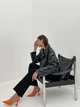 Джинсы Regular Fit женские NA-KD 1018-008850-0002 32 Черные (7325946016674) - изображение 3