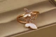 Кольцо Xuping Jewelry Две бабочки раздвижное 16 и больше золотистое - изображение 1