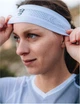 Спортивна широка пов'язка на голову Compressport Headband Thin On/Off, White - зображення 5