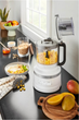 Кухонний комбайн KitchenAid CLASSIC 5KFP1318EWH білий + у подарунок Набір сковорідок KitchenAid CFA з керамічним покриттям 24 + 28 см - зображення 15