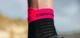 Высокотехнологические беговые безшовные носки Compressport Pro Racing Socks V4.0 Ultralight Run High, Black/Safe Yellow/Neo Pink, T1 (35-38) - изображение 3