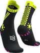 Высокотехнологические беговые безшовные носки Compressport Pro Racing Socks V4.0 Trail, Black/Safe Yellow/Neo Pink, T4 (45-48) - изображение 1