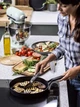 Сковорода-гриль KitchenAid CFA з керамічним покриттям 28 см (CC005681-001) - зображення 10