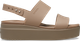 Женские босоножки CROCS Women’s Brooklyn Low Wedge 36 (EU 36-37) Латте/ Бежевый 206453 - изображение 4