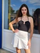 Спідниця жіноча міні зі шляркою однотонна Boohoo 9787 XS (40-42) - зображення 3