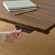 Комп'ютерний стіл з регулюванням висоти IKEA MITTZON 140x60 см горіх/чорний (395.283.26) - зображення 5