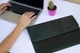 Шкіряна сумка-чохол для ноутбука 13" Apple / Asus / Dell / Lenovo / HP / Honor / Acer / Huawei / Xiaomi - (LC-15) - Зелений - изображение 3