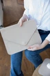 Шкіряна сумка-чохол для ноутбука 13" Apple / Asus / Dell / Lenovo / HP / Honor / Acer / Huawei / Xiaomi - (LC-17) - Бежевий - изображение 1