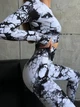 Спортивный женский костюм Marble с пуш-ап для фитнеса (рашгард + леггинсы) Тай-Дай Бесшовный Мраморный М Бело-черный (XX01_TR02М) - изображение 8