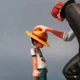 Коллекционная аниме фигурка (статуэтка) Шанкса и Манки де Луффи из аниме One Piece 18 см - изображение 4