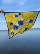 Жіноча Патріотична хустка Великі квіти синьо-жовта шовк 90х90 см 05040 - зображення 2