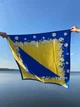 Жіноча Патріотична хустка Прапор з ромашками синьо-жовта шовк 90х90 см 05035 - зображення 4