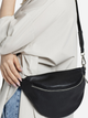 Torebka crossbody damska skórzana Kalite Look Karla 524 Czarna (5903999317119) - obraz 1