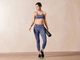 Спортивный топ с перекрещенными лямками для женщины Crivit LYCRA® 440969 S темно-синий - изображение 3