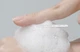 Пенка для умывания с содержанием гиалуроновой кислоты Isntree Hyaluronic Acid Low-Ph Cleansing Foam 150 мл - изображение 3
