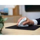 Вертикальная компьютерная мышь Trust Verto Ergonomic Wireless беспроводная 1600 dpi Белый (25132) - изображение 10