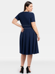 Sukienka trapezowa damska Plus Size Karko SC220 54 Granatowa (5903676216582) - obraz 2