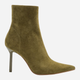 Botki damskie zamszowe Steve Madden Iyanna Bootie SM11002278-375 36 22.2 cm Oliwkowe (8720857114416) - obraz 1