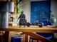 Конструктор LEGO DC Batman Фигурка Бэтмена и бэтцикл 713 деталей (76273) - изображение 10