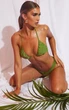 Плавки оливкогово кольору з рюшами запереду і ззаду XXS PrettyLittleThing - изображение 4