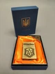 Газовая зажигалка газовая Lighter Ukraine ЗСУ Gold в подарочной упаковке, кремниевая, металлический корпус - изображение 4