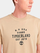 Футболка бавовняна довга чоловіча Timberland TB0A5UF7 M Бежева (194903902872) - зображення 3