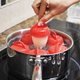 Cиликоновые формы для варки яиц без скорлупы Silicone Egg Boil яйцеварка комплект 6шт - зображення 6