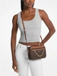 Женская сумка кросс-боди Michael Kors Jet Set Large Logo Crossbody Bag 24*5*16,5 см коричневая лого - изображение 5