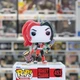 Ігрова фігурка Funko POP! серії Гарлі Квін - Гарлі Квін зі зброєю - зображення 3