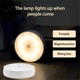Бездротовий світильник LED лампа з датчиком руху для освітлення шафи комори кімнати сходів ванної на магніті зарядка від Power Bank/ USB колір білий - зображення 5