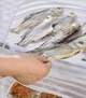 Подвесная сетка для сушки рыбы, грибов, овощей и фруктов трехъярусная белая - изображение 7