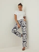 Джинсы Regular Fit женские NA-KD 1018-008746-1717 32 Комбинированные (7325946237239) - изображение 3