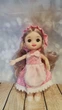 Шарнирная кукла BJD "Домохозяюшка" 16см (D14) - изображение 3