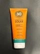 Сонцезахисний крем Deliplus SPF 30 водостійкий , 200 мл - зображення 2