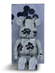 Статуэтка Bearbrick x Banksy x Flying Balloons Girl 400% 28 см Medicom Toy Девочка с воздушными шарами - изображение 8