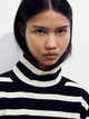 Свитер женский H&M 061169363 XL Черный/Белый (6666000312686) - изображение 4